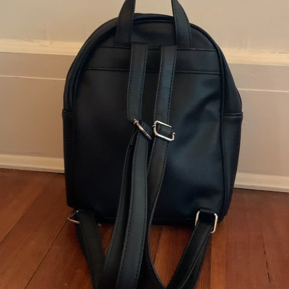 Small Backpack - Picture 2 of 2